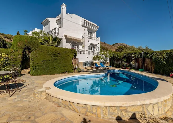 Los Olivos, Nerja